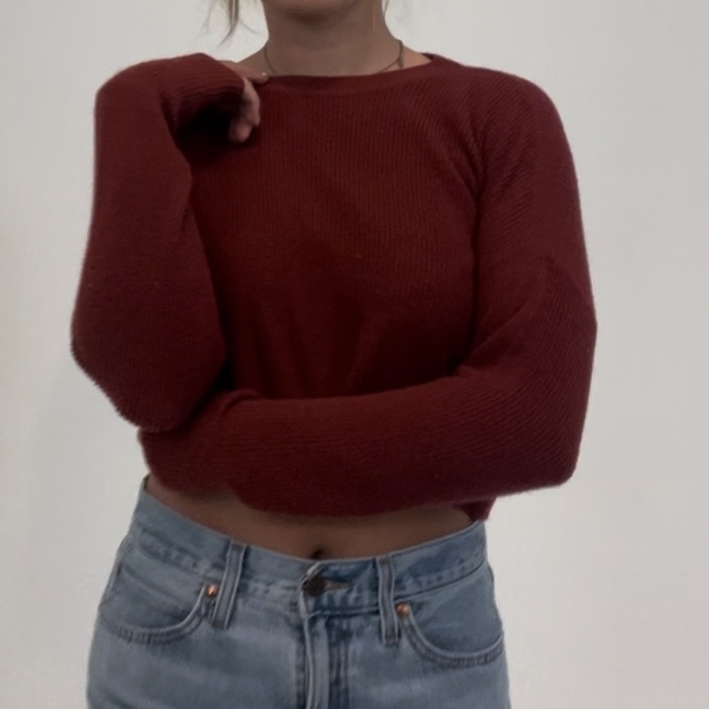 Ivy & Main Crew Neck Sweater